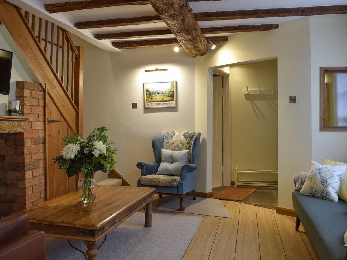 Lovely Old Cottage Стратфорд на Ейвън Екстериор снимка